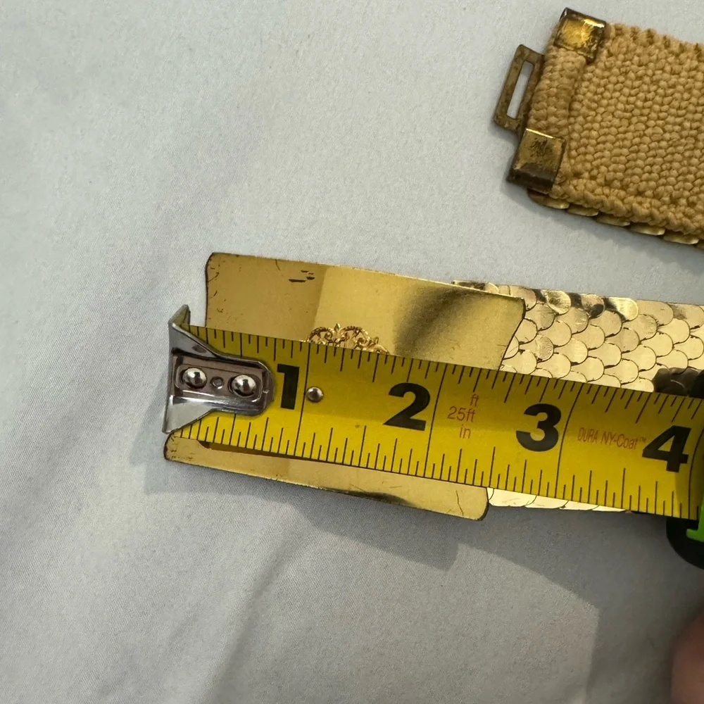 Vintage Gold Fish Scale 70’s Stretch Belt 80’s Kitsch Fun Glamorous - Picture 10 of 12